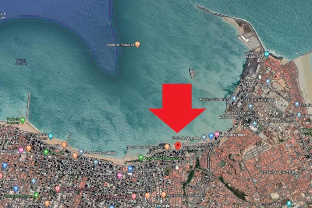 13 Flat Beira Mar Com Energia, Vaga, 3 Camas, Wi-Fi E Ar Appartement Fortaleza  Buitenkant foto
